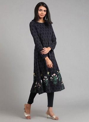 Blue Round Neck Floral Winter kurta