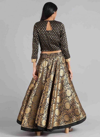 Black &amp; Gold Yarn-Dyed kurta Set - wforwoman