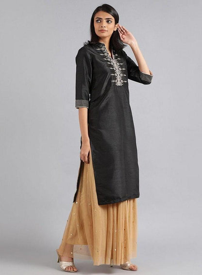 Black Mandarin Neck Solid kurta - wforwoman