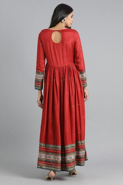 Red Round Neck Embroidered Dress - wforwoman