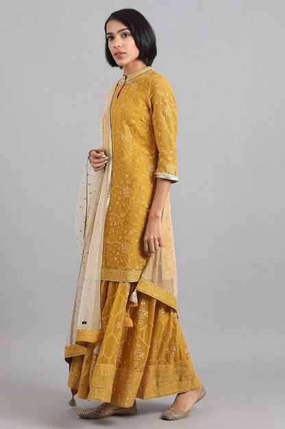 Yellow Mandarin Neck kurta Set - wforwoman