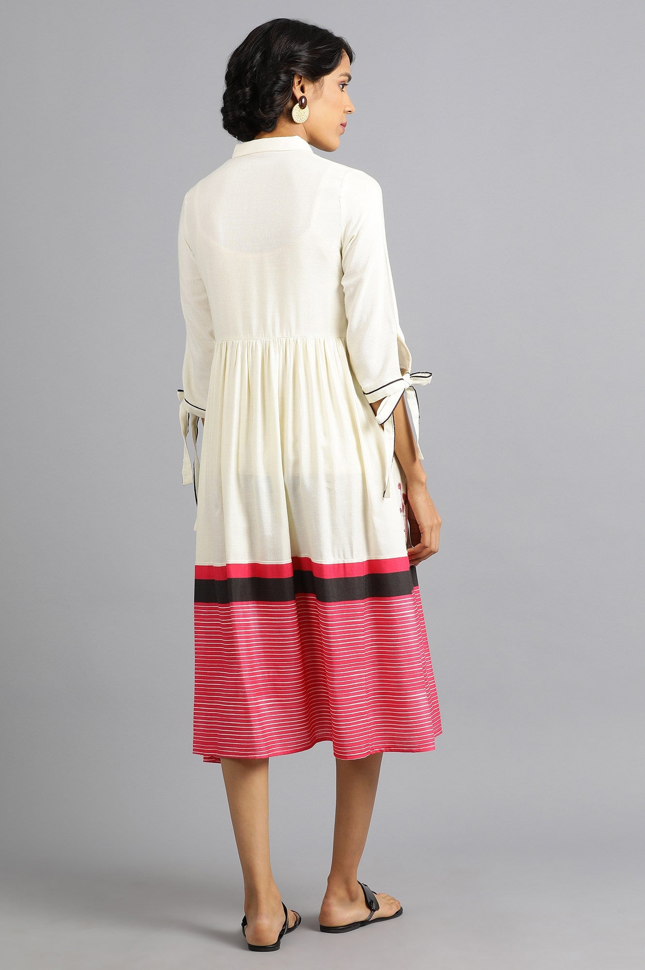 White Collar Neck Printed kurta