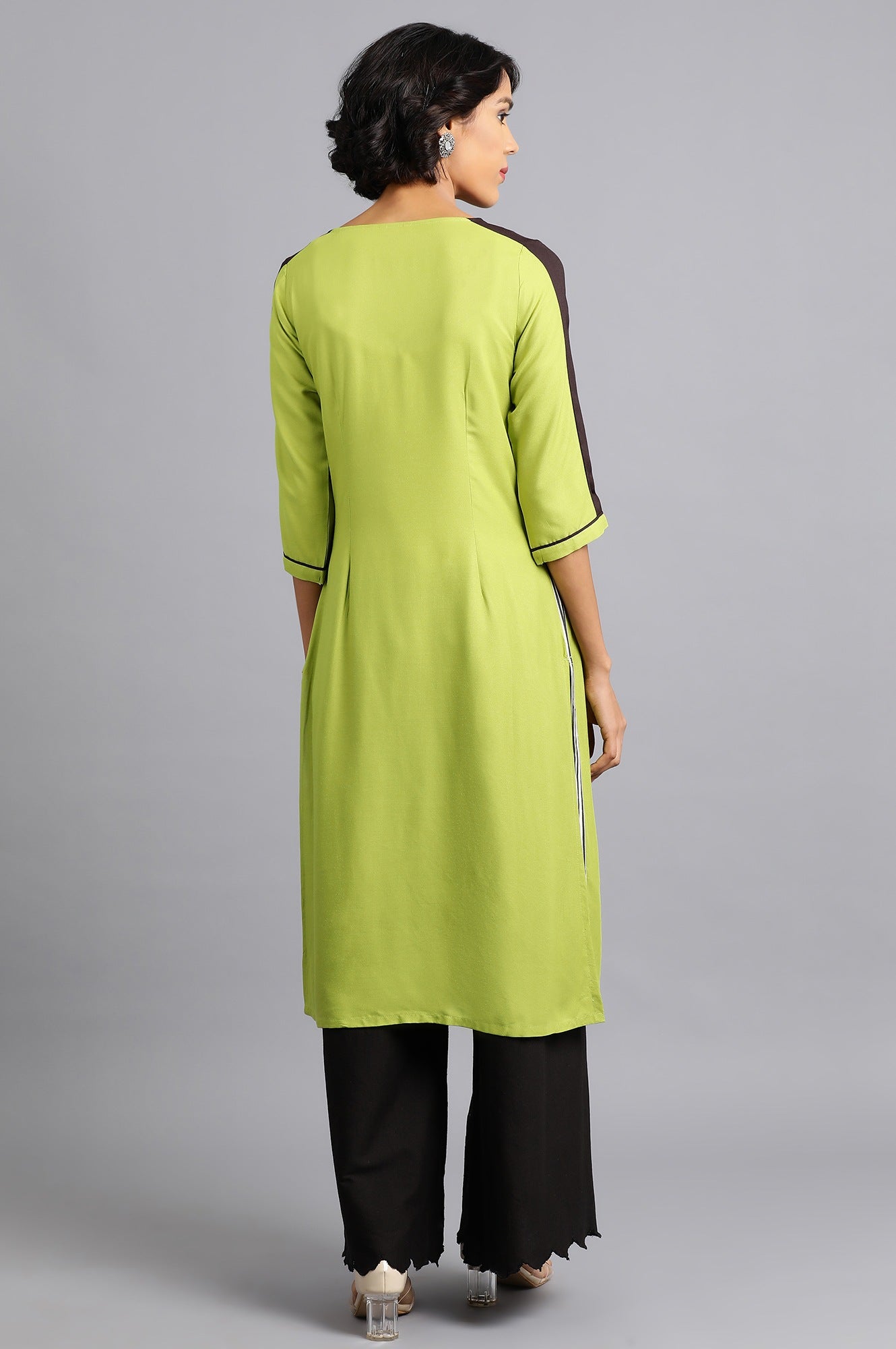 Green Round Neck Solid kurta