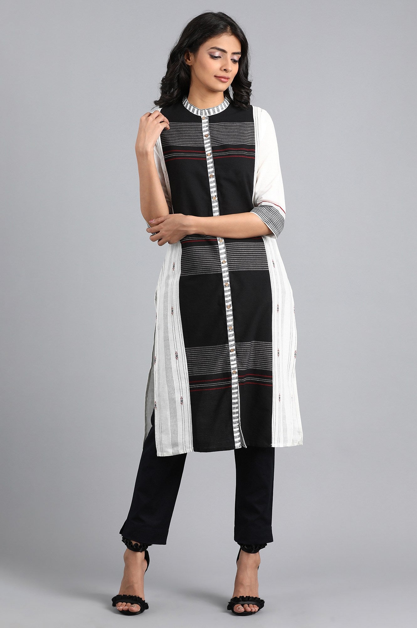 Black Mandarin Neck Printed kurta