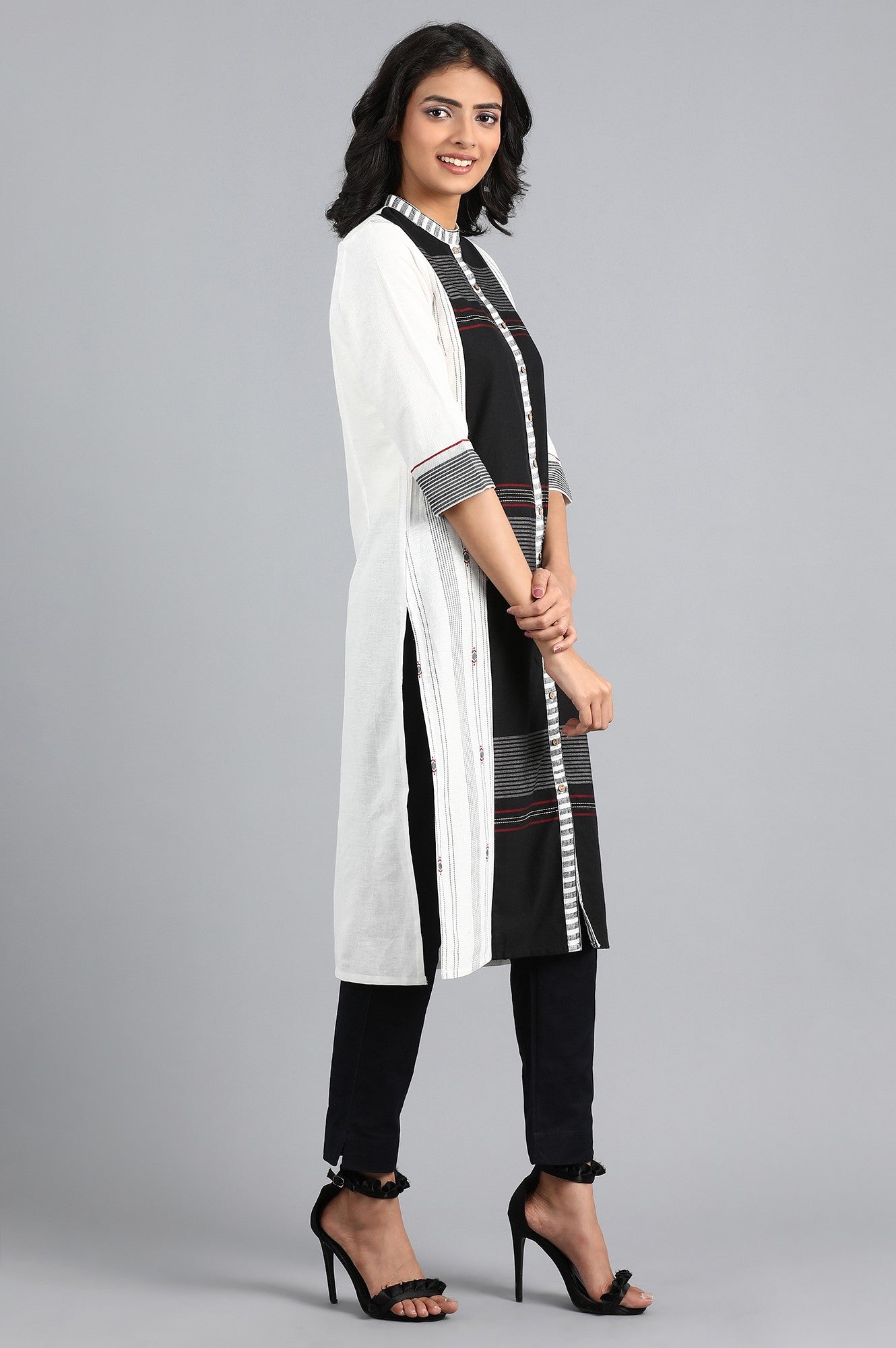 Black Mandarin Neck Printed kurta