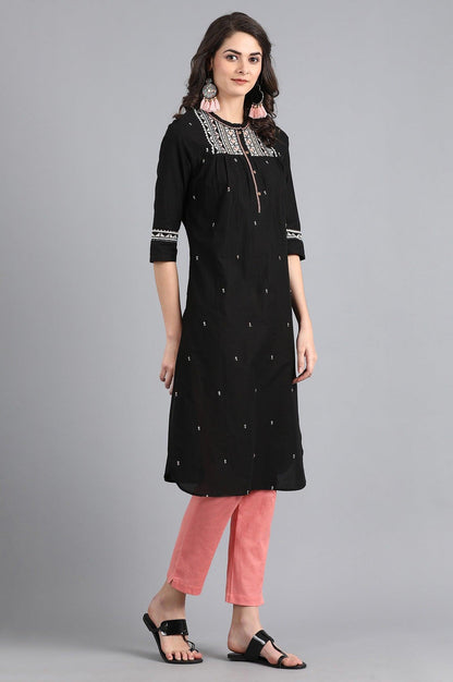 Black Mandarin Neck Embroidered kurta - wforwoman