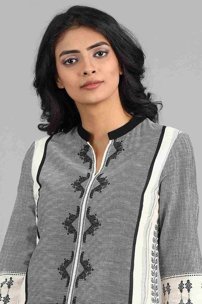 Beige Mandarin Neck Printed kurta - wforwoman