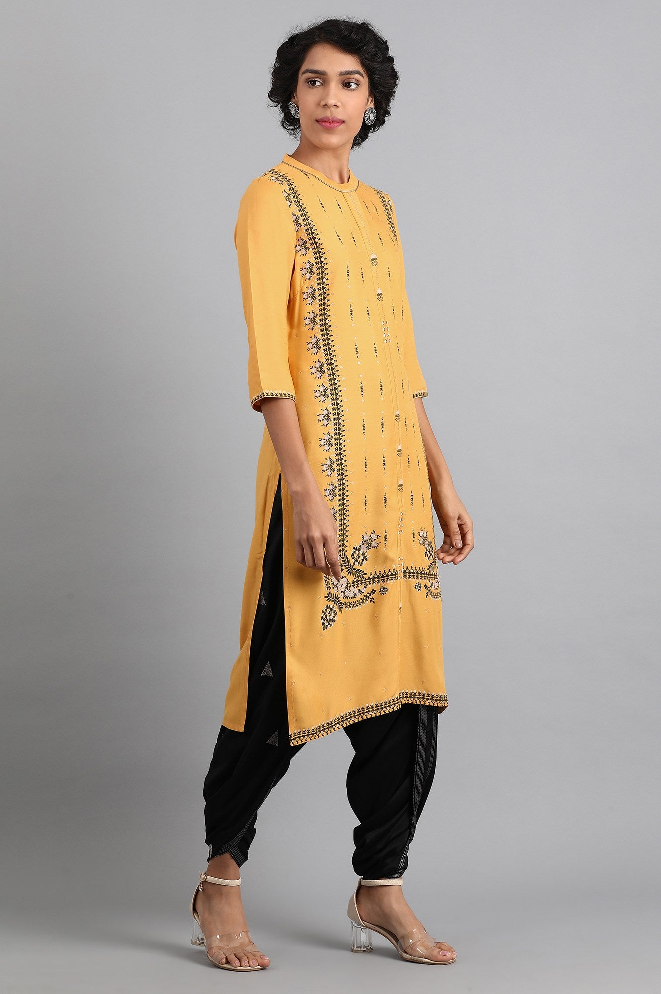 Yellow Mandarin Neck Printed kurta