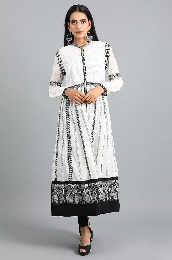 White Mandarin Neck Embroidered kurta - wforwoman