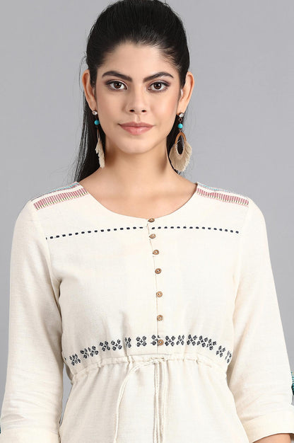White Round Neck Embroidered kurta