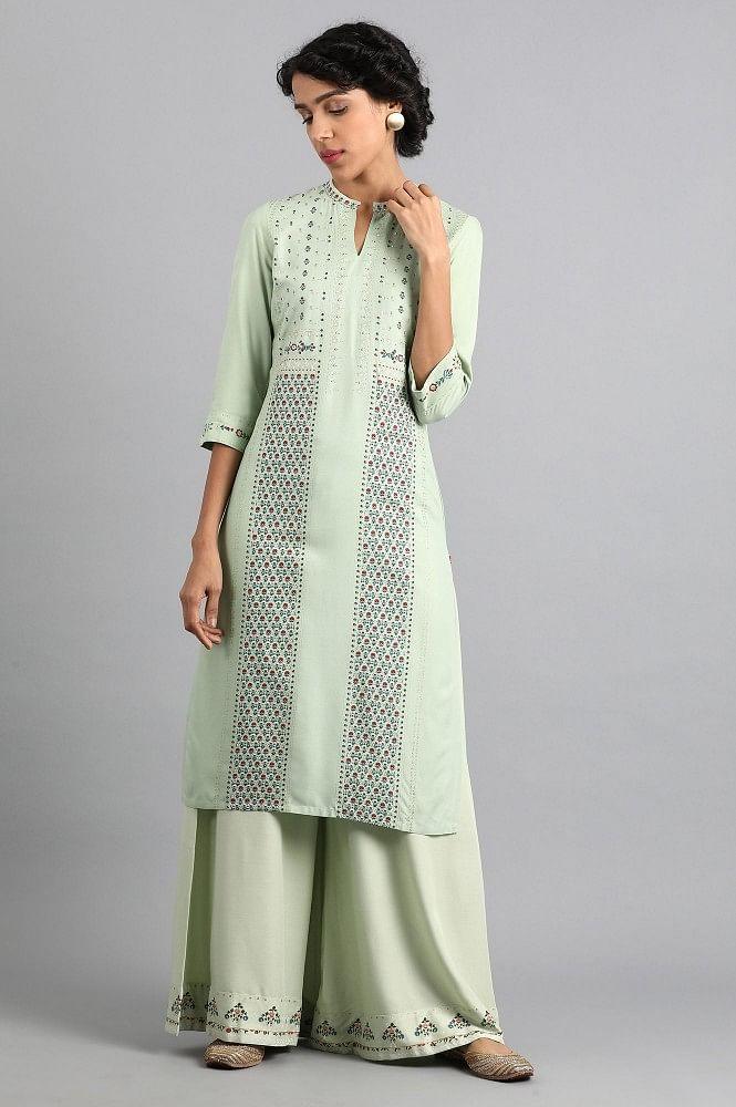 Green Mandarin Neck Embroidered kurta - wforwoman