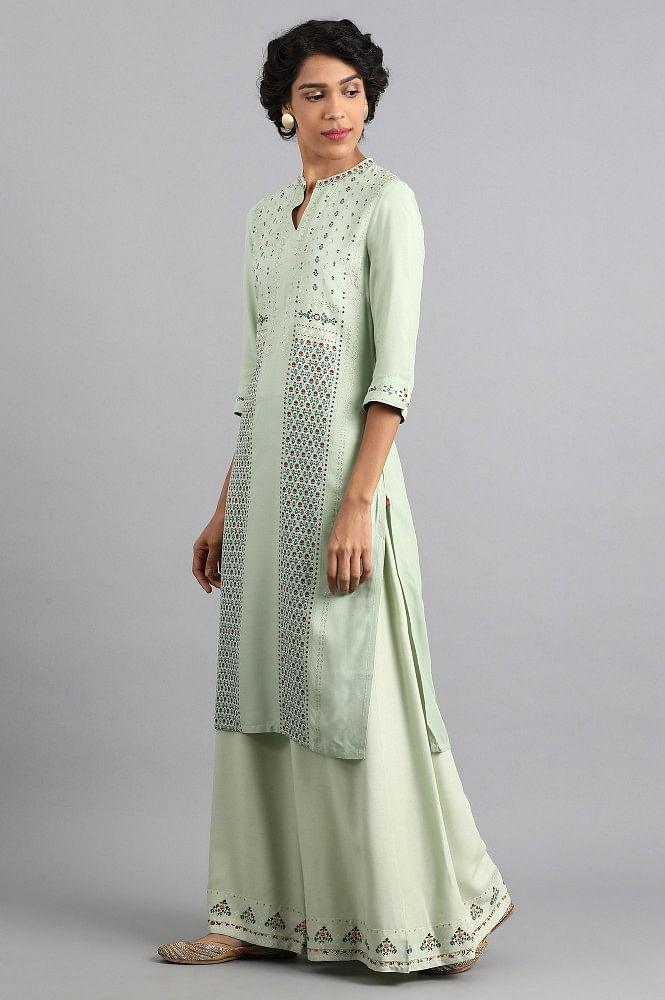 Green Mandarin Neck Embroidered kurta - wforwoman