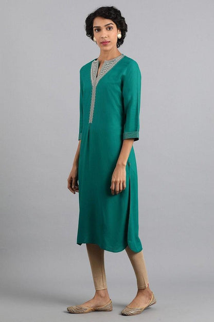 Green Round Neck Embroidered kurta - wforwoman