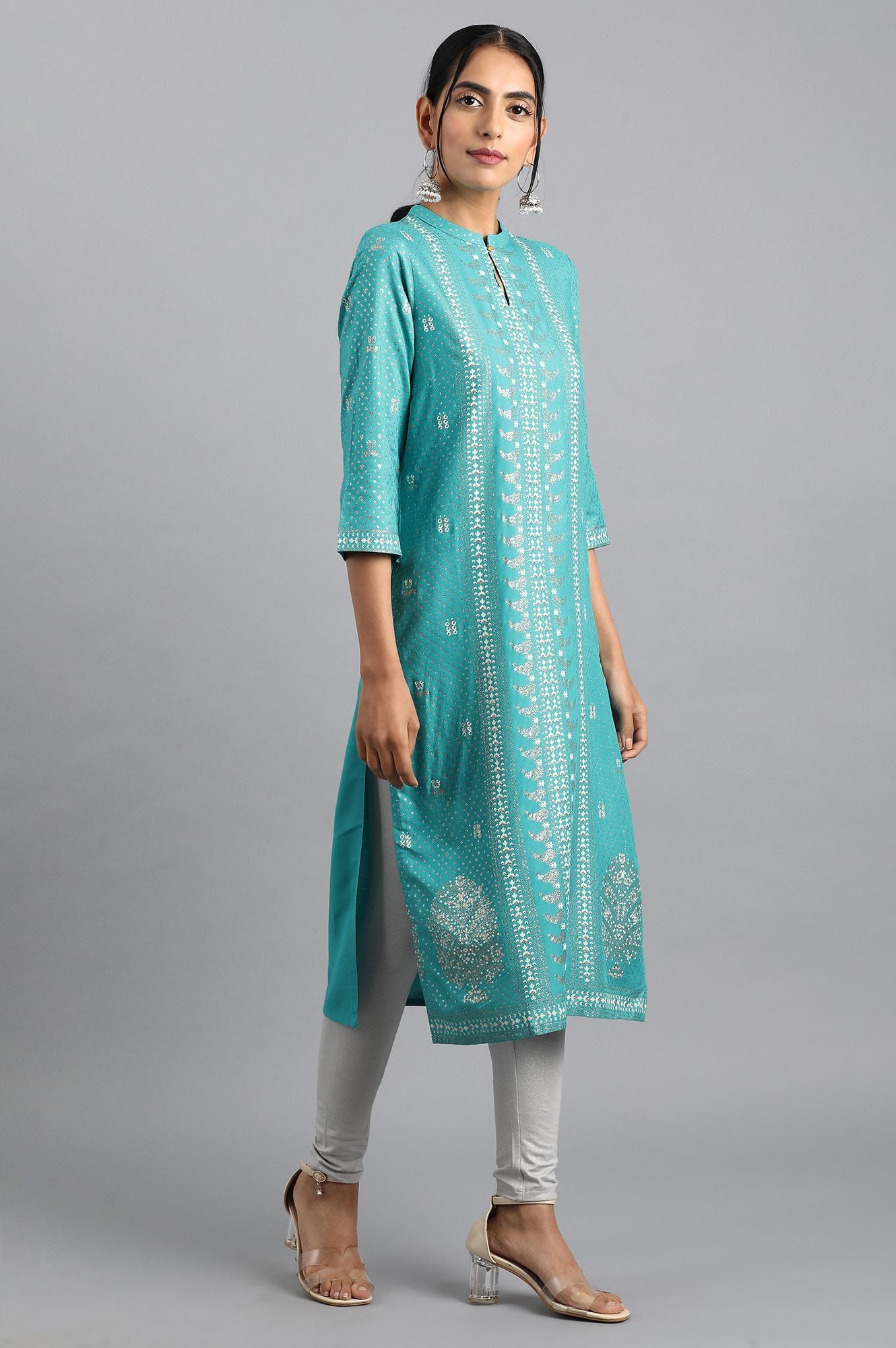 Blue Glitter Print Kurta In Keyhole Neckline