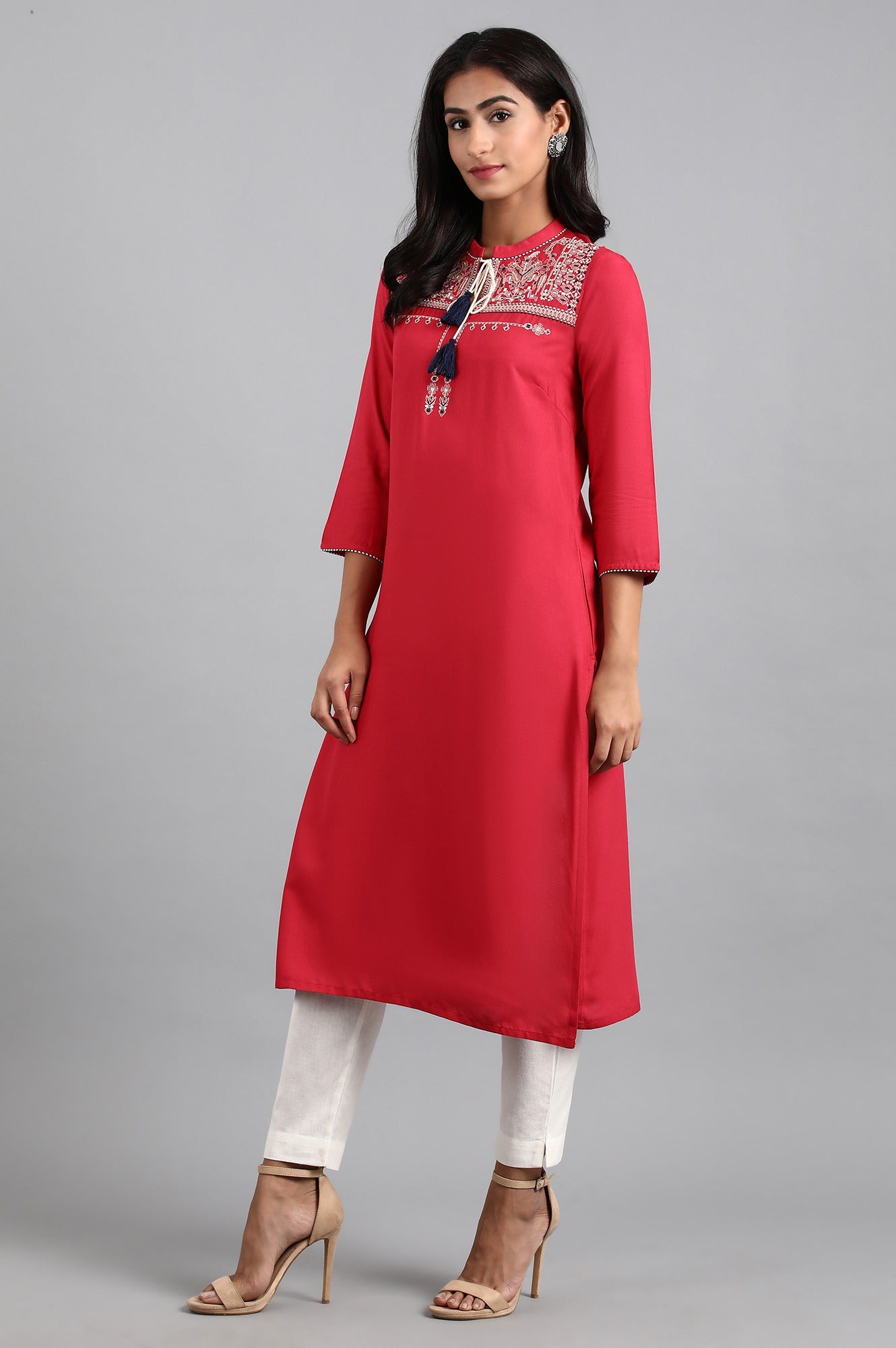 Red Mandarin Neck Tie-Up kurta