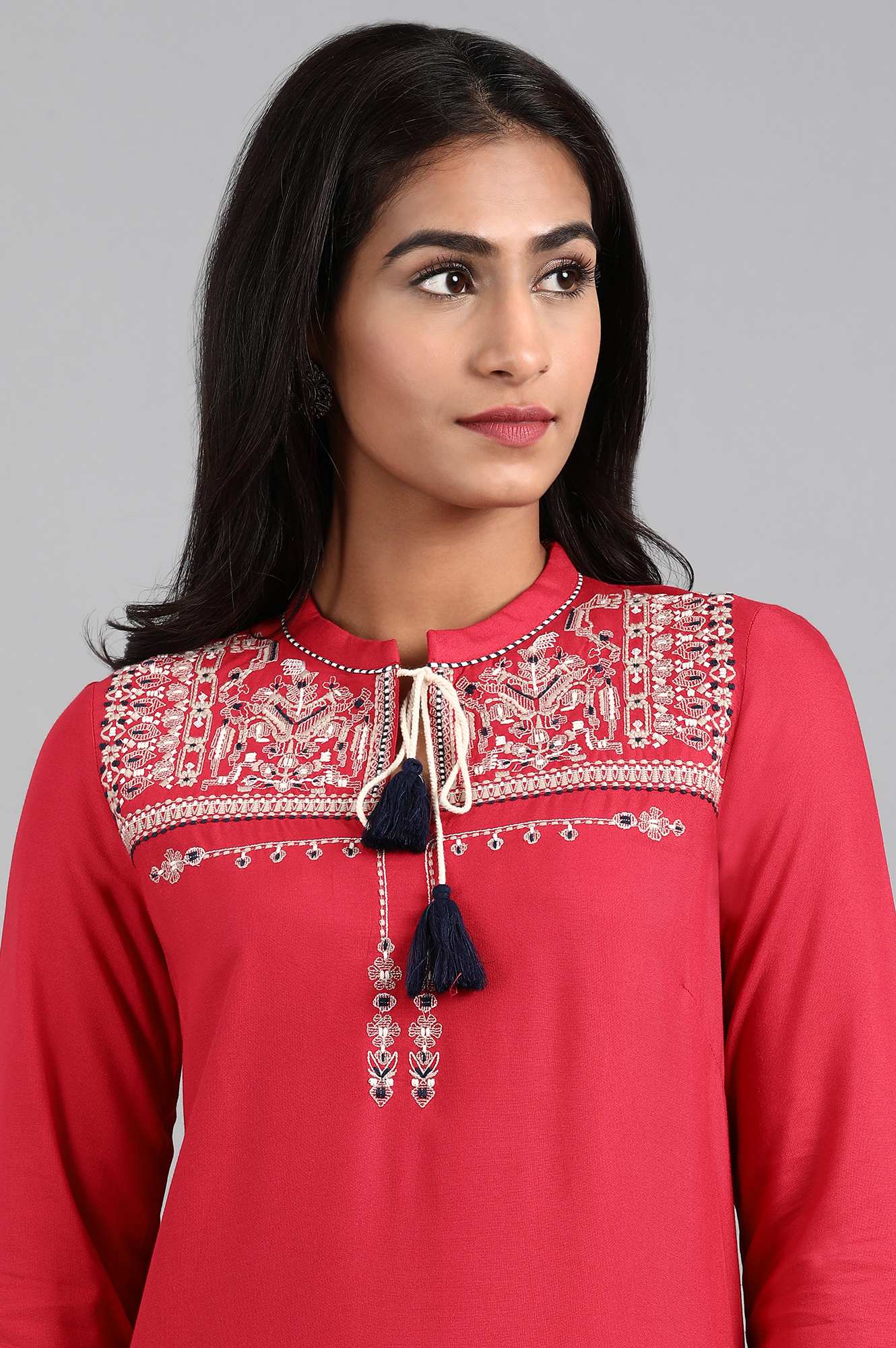 Red Mandarin Neck Tie-Up kurta