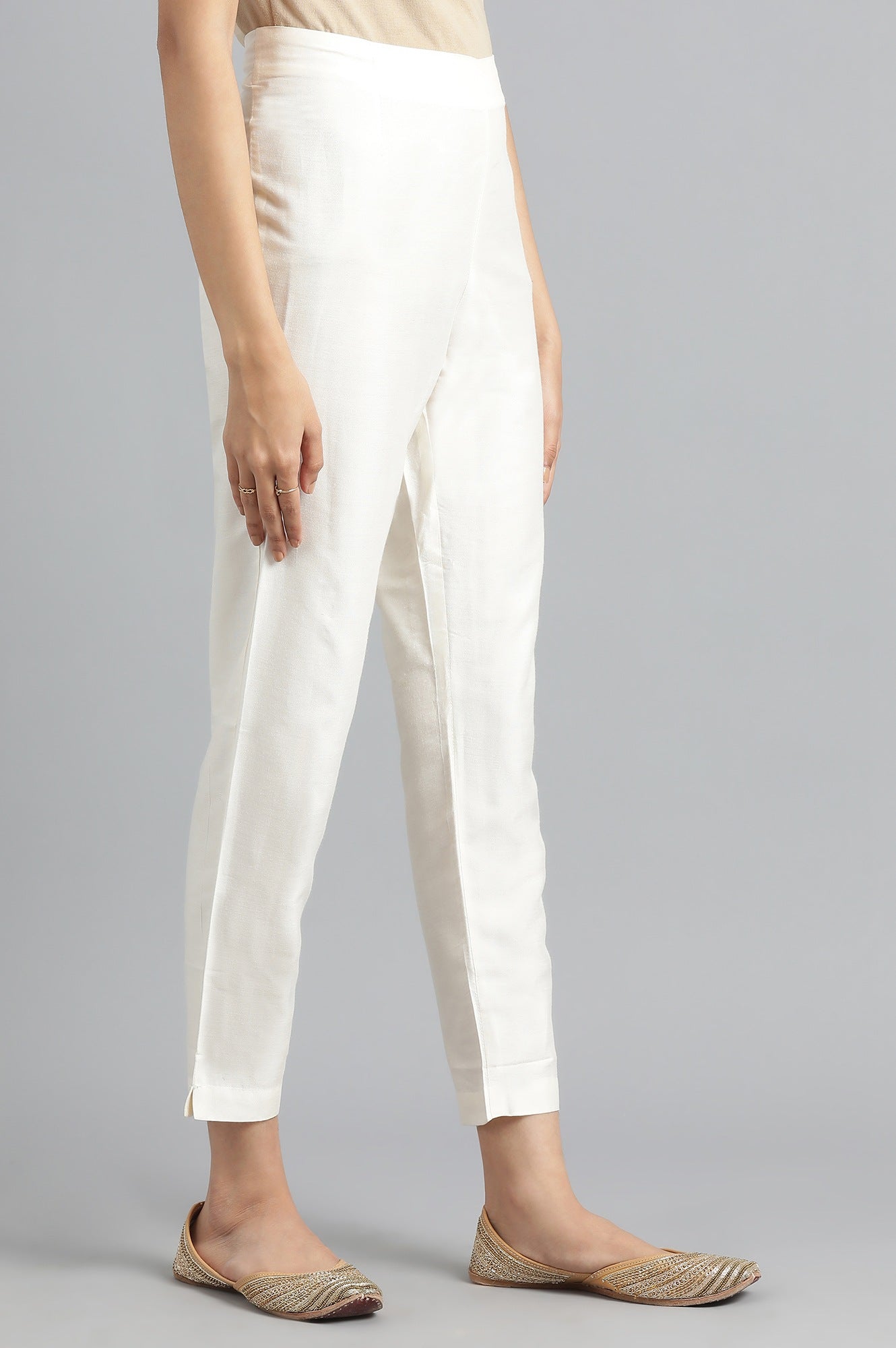 White Solid Trousers