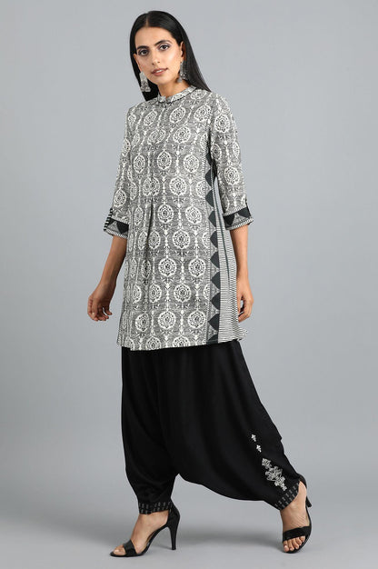 Grey Mandarin Neck kurta Set - wforwoman