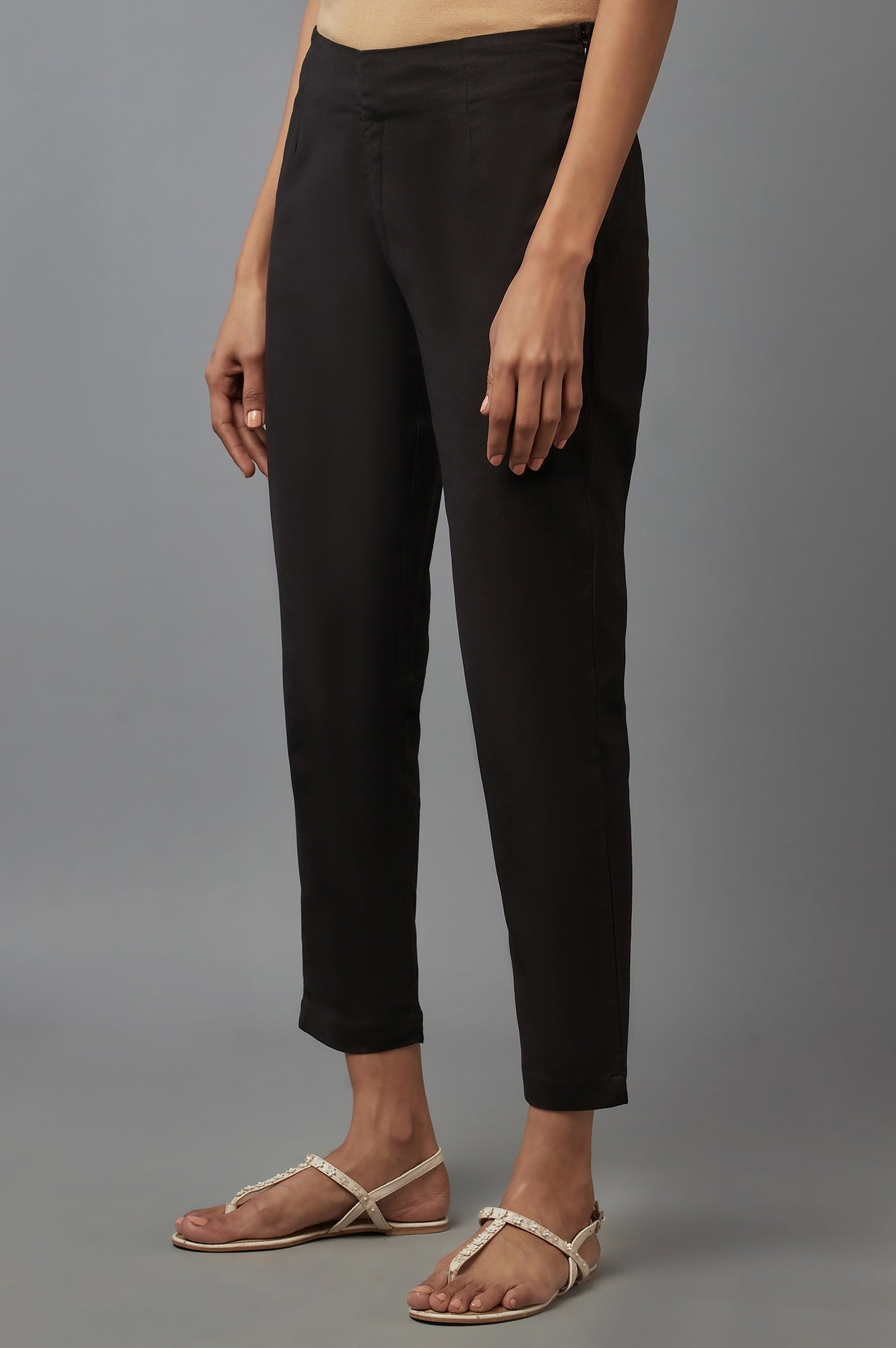 Women Black Slim Pants