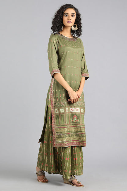 Green Round Neck Embellished kurta