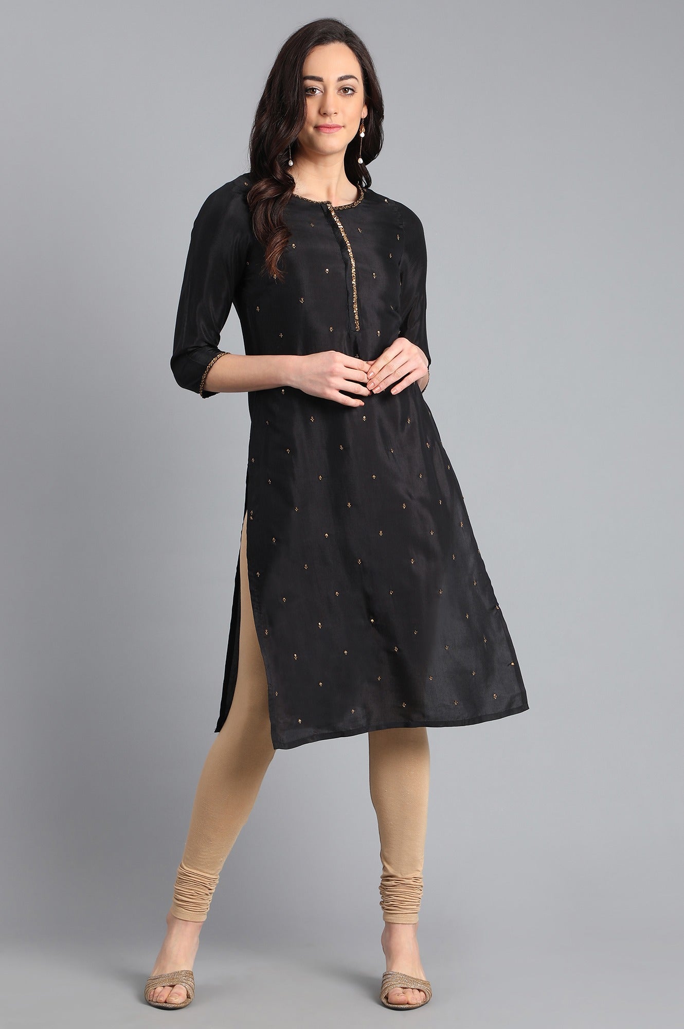 Black Round Neck Solid kurta