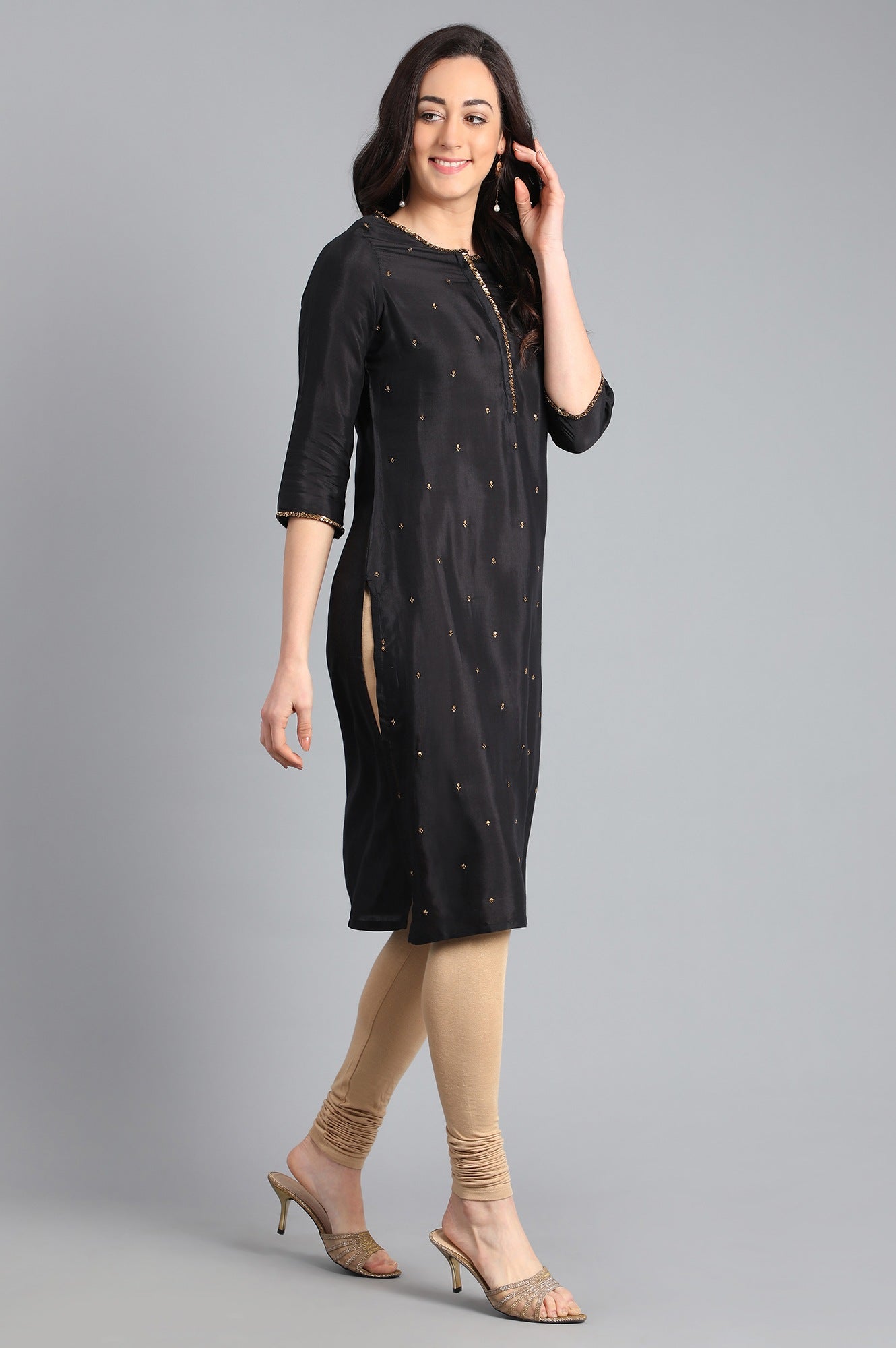 Black Round Neck Solid kurta