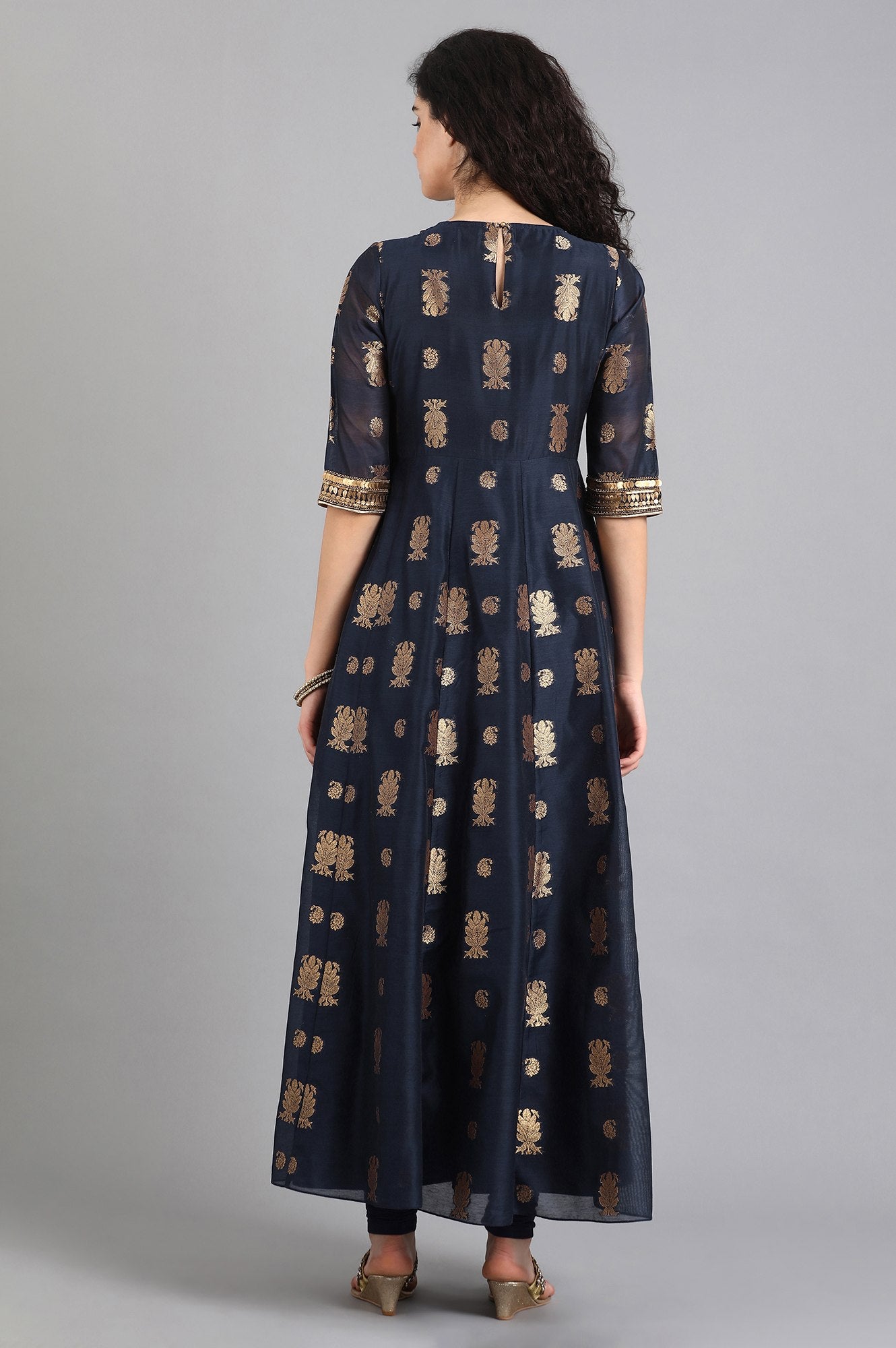 Navy Blue Round Neck Embellished kurta Set