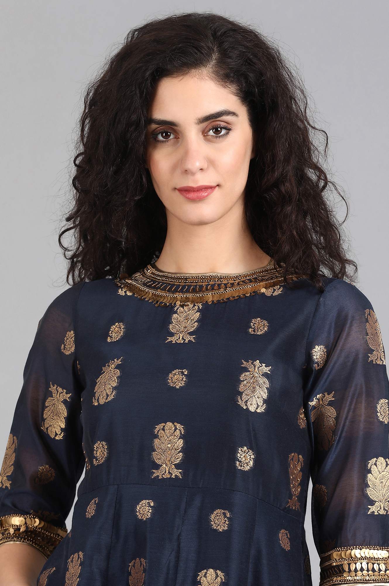 Navy Blue Round Neck Embellished kurta Set