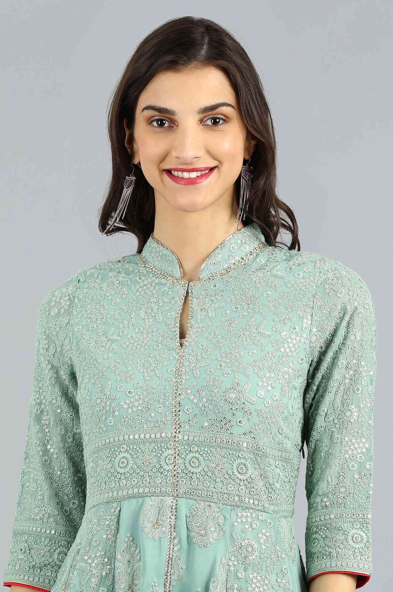 Blue Mandarin Neck Embellished kurta Set