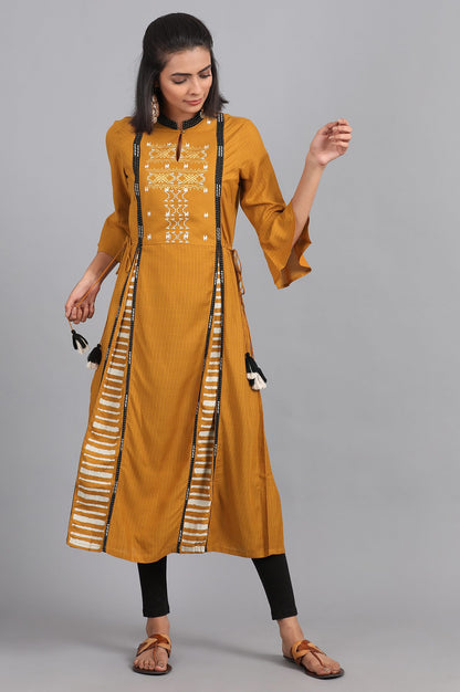 Mustard Mandarin Neck Printed kurta