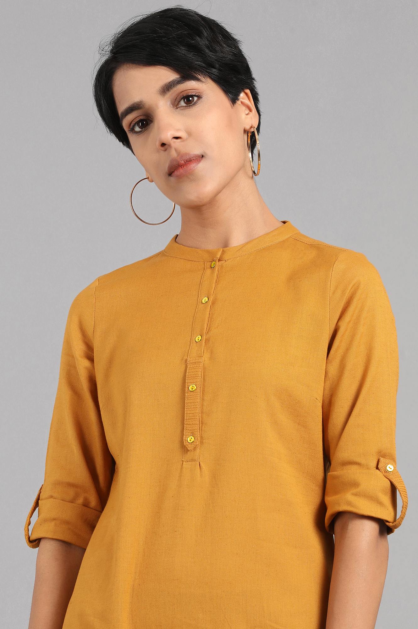 Yellow Mandarin Neck Solid kurta