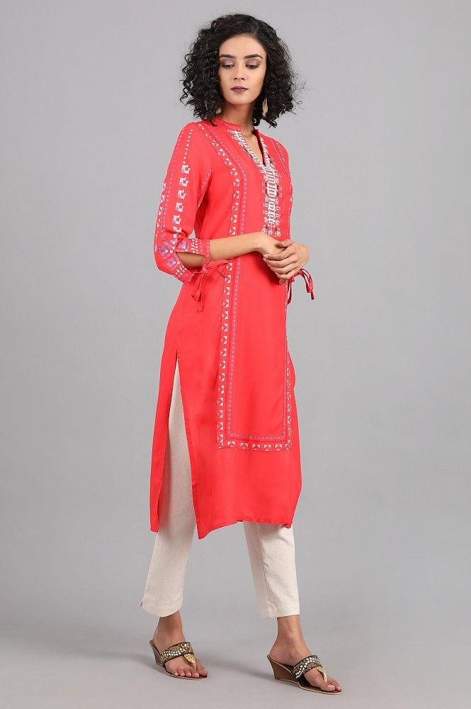 Red Mandarin Neck Solid kurta - wforwoman