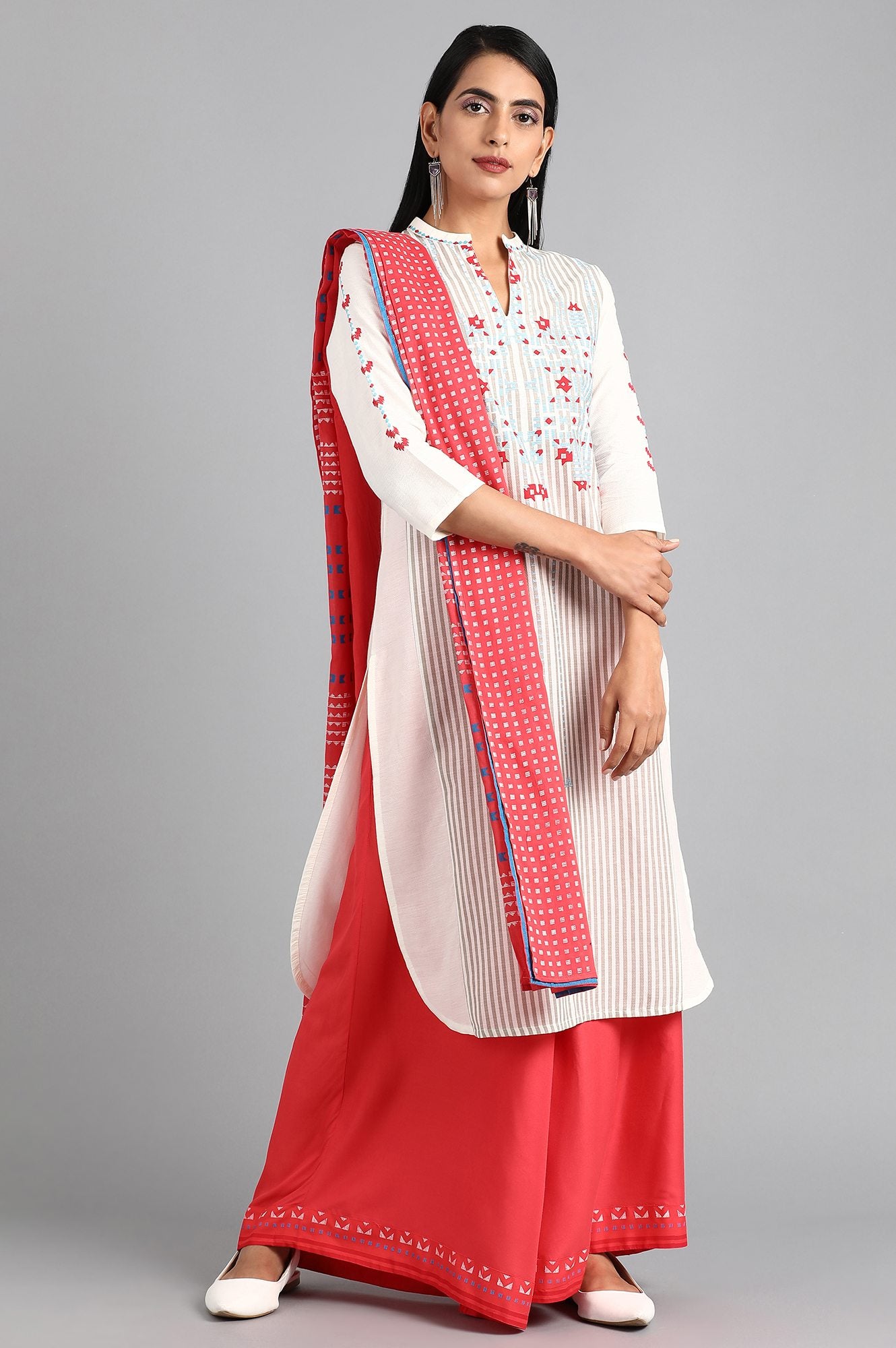 White Mandarin Neck Printed kurta