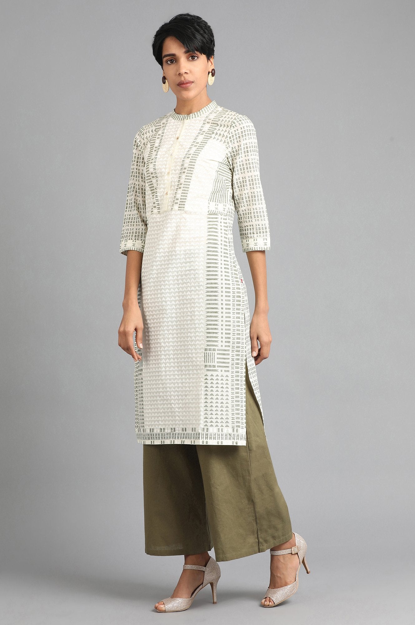 White Mandarin Neck Printed kurta