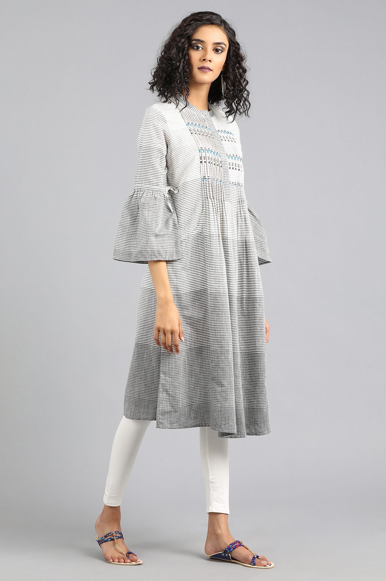 Grey Mandarin Neck Yarn-dyed kurta