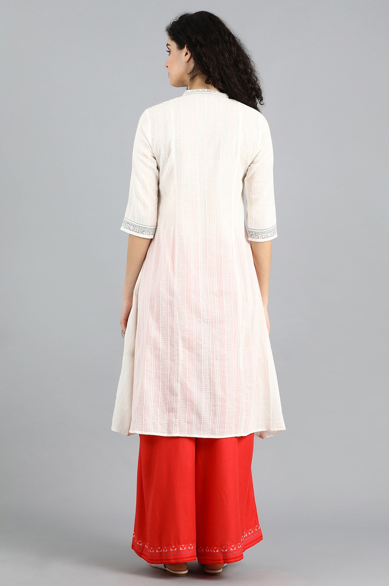 White Mandarin Neck Yarn-dyed kurta