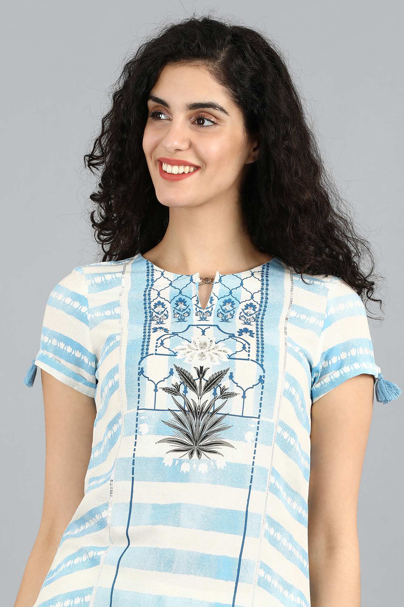 Blue Round Neck Printed kurta