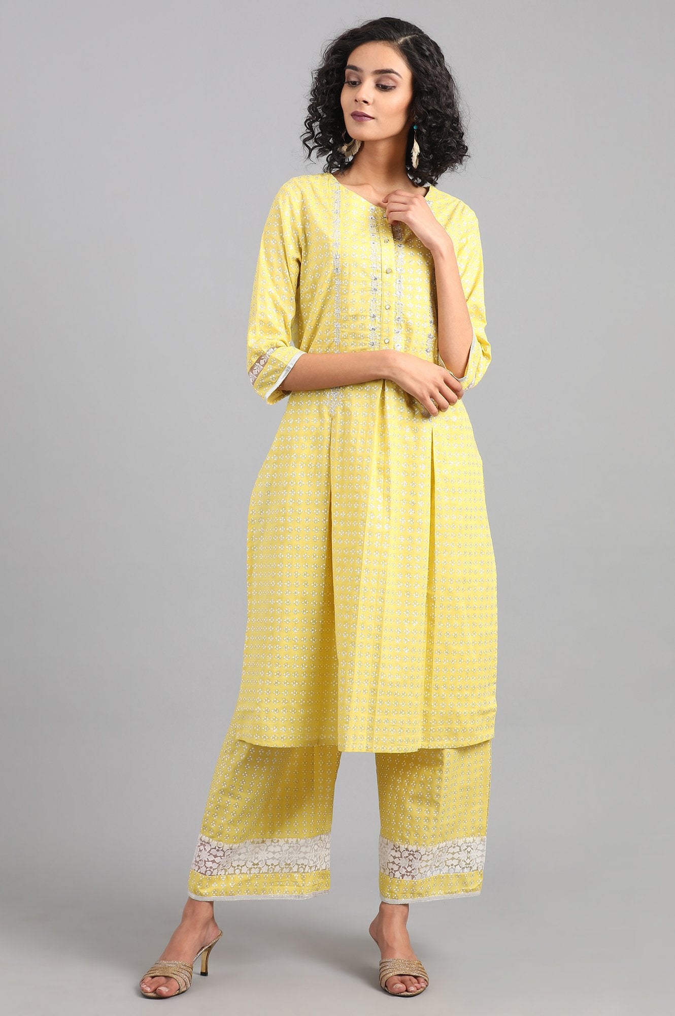 Yellow Round Neck Printed kurta