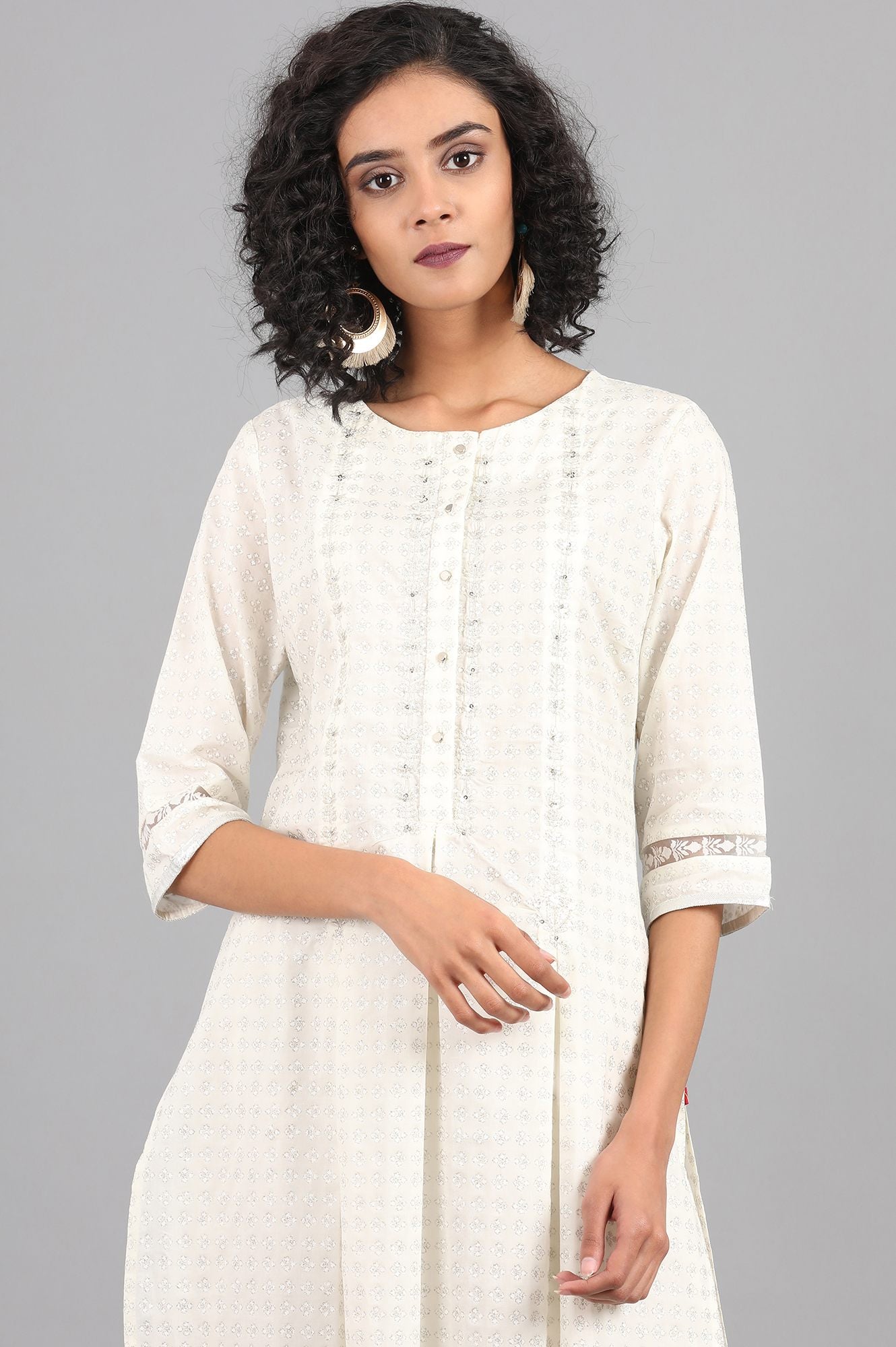 White Round Neck Printed kurta