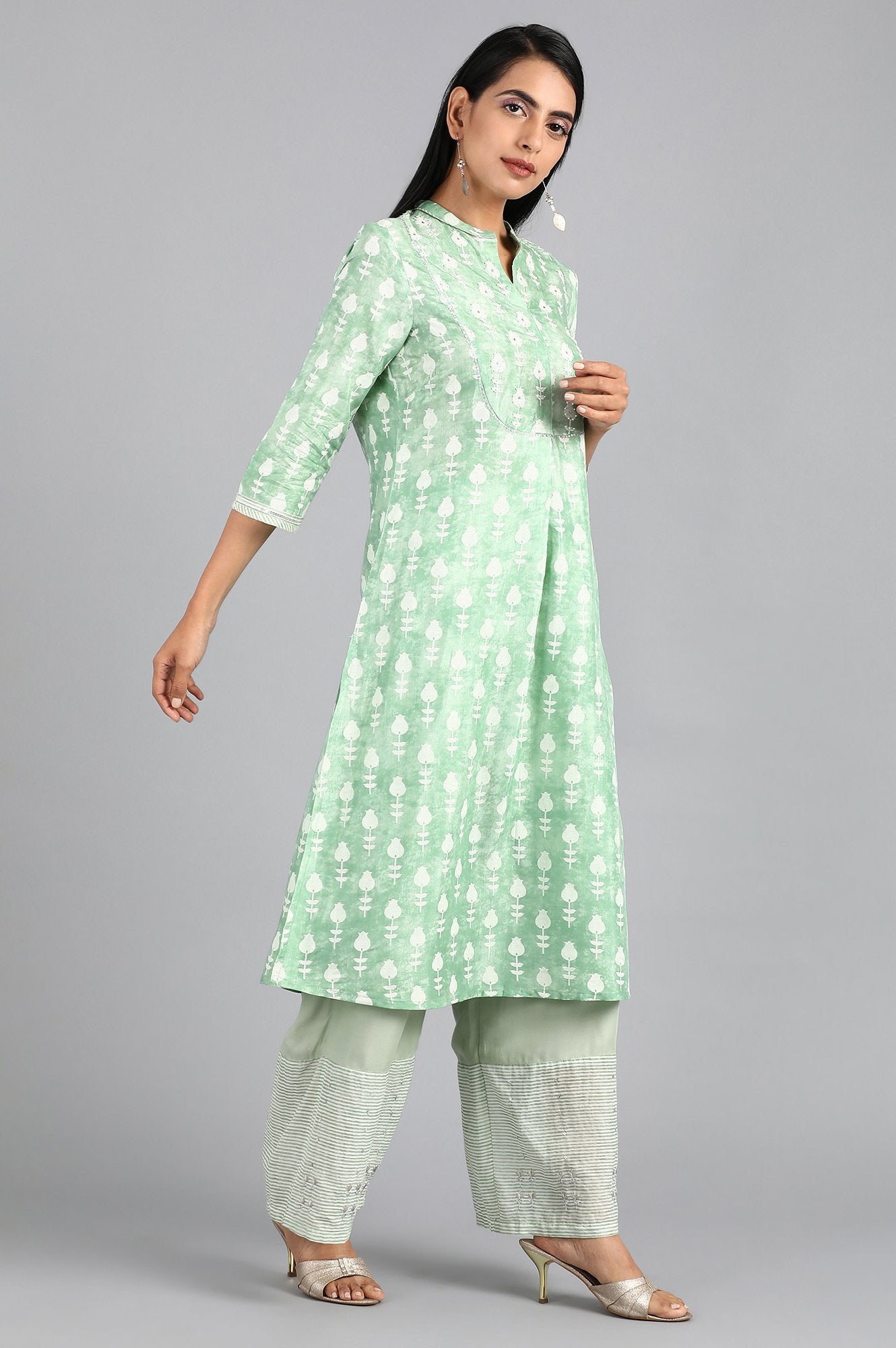 Green Mandarin Neck Printed kurta