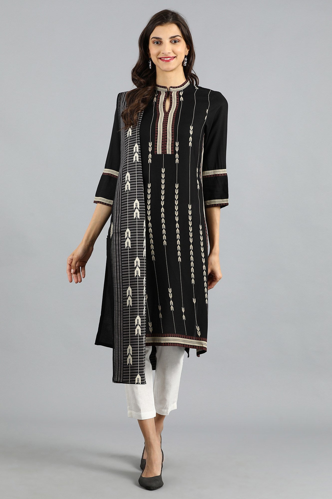 Black Mandarin Neck Printed kurta