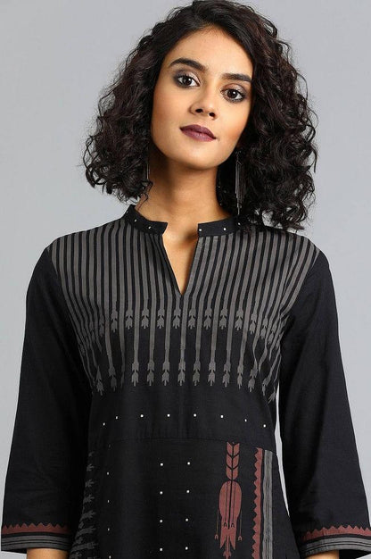 Black Mandarin Neck Printed kurta - wforwoman