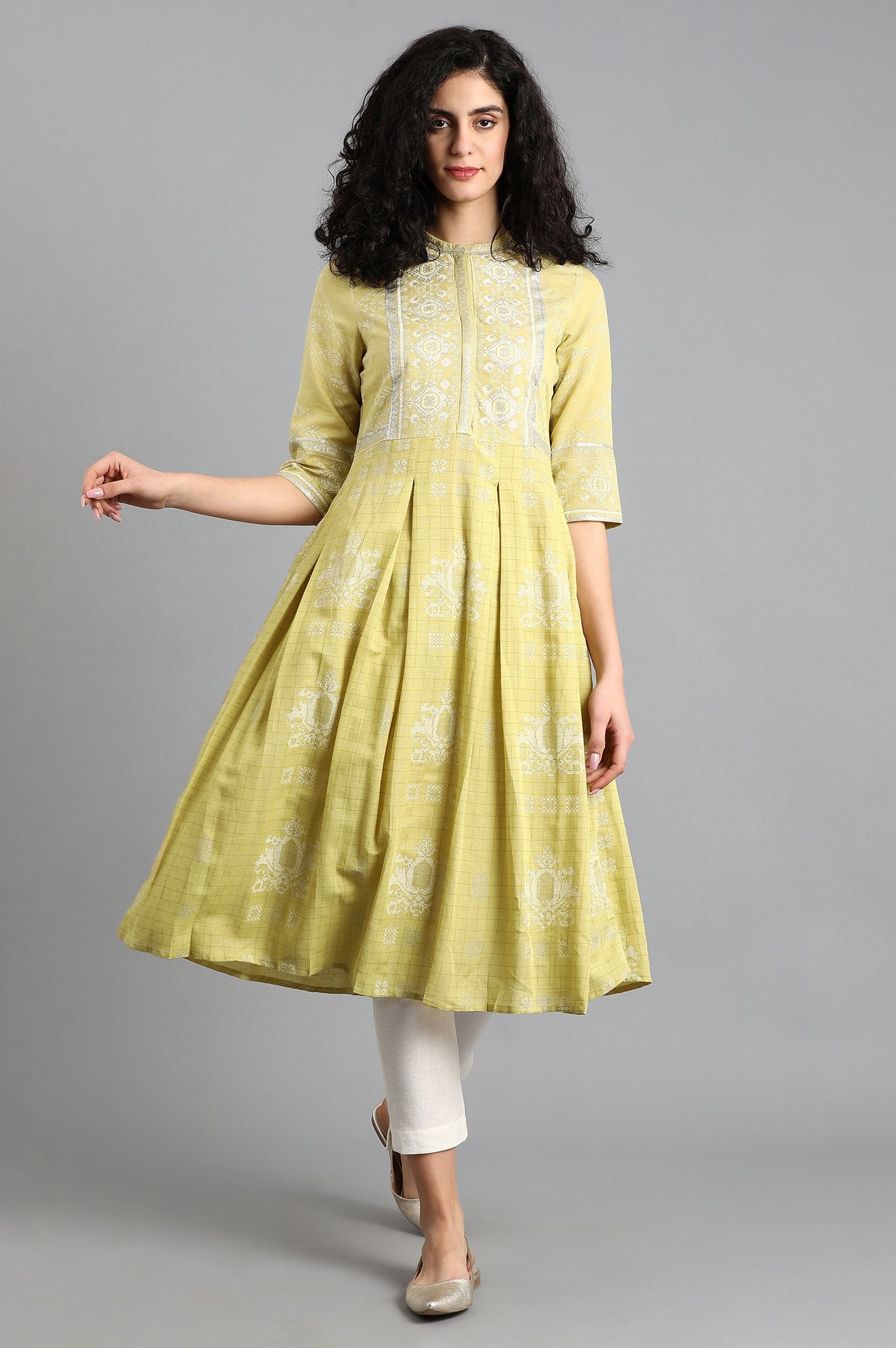 Green Mandarin Neck Printed kurta