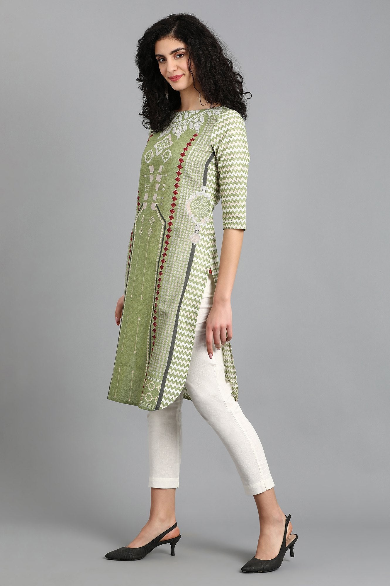 Green Boat Neck Printed kurta