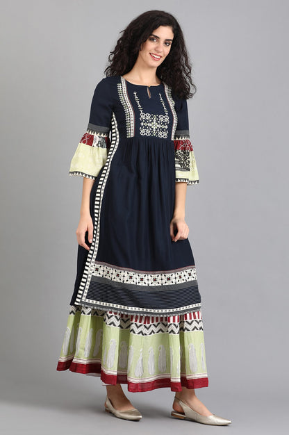 Blue Round Neck Fit &amp; Flare Sleeves kurta