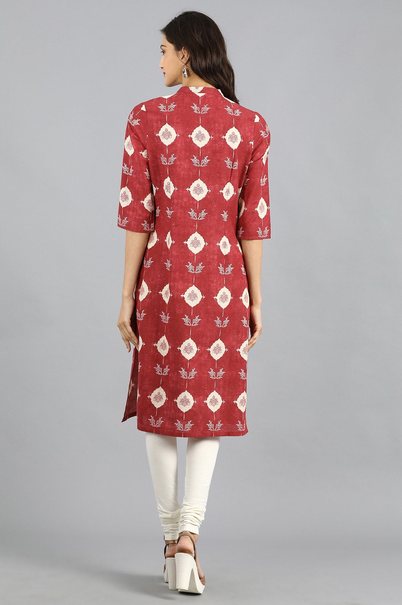 Red Mandarin Neck Printed kurta