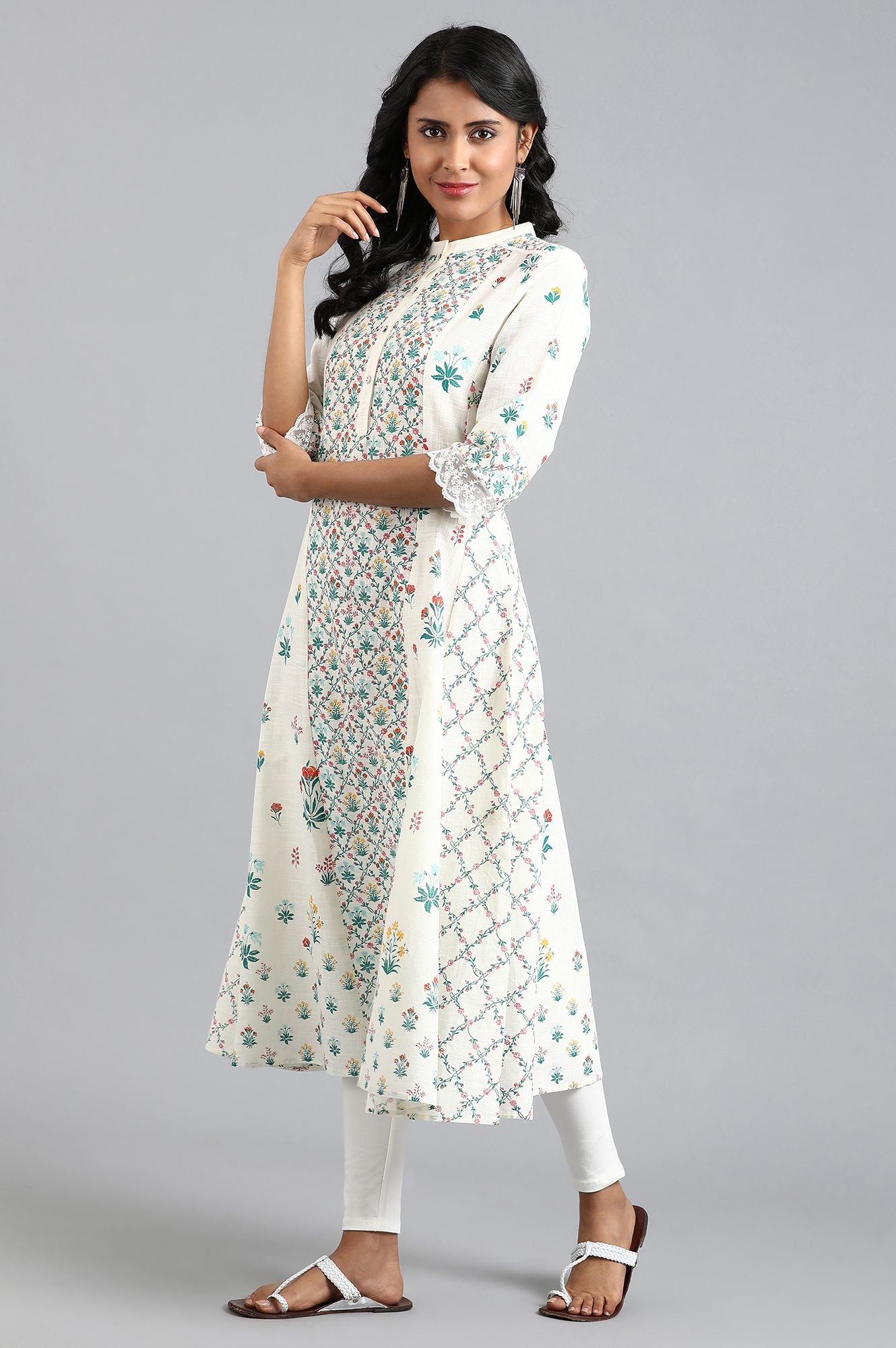 White Mandarin Neck Printed kurta