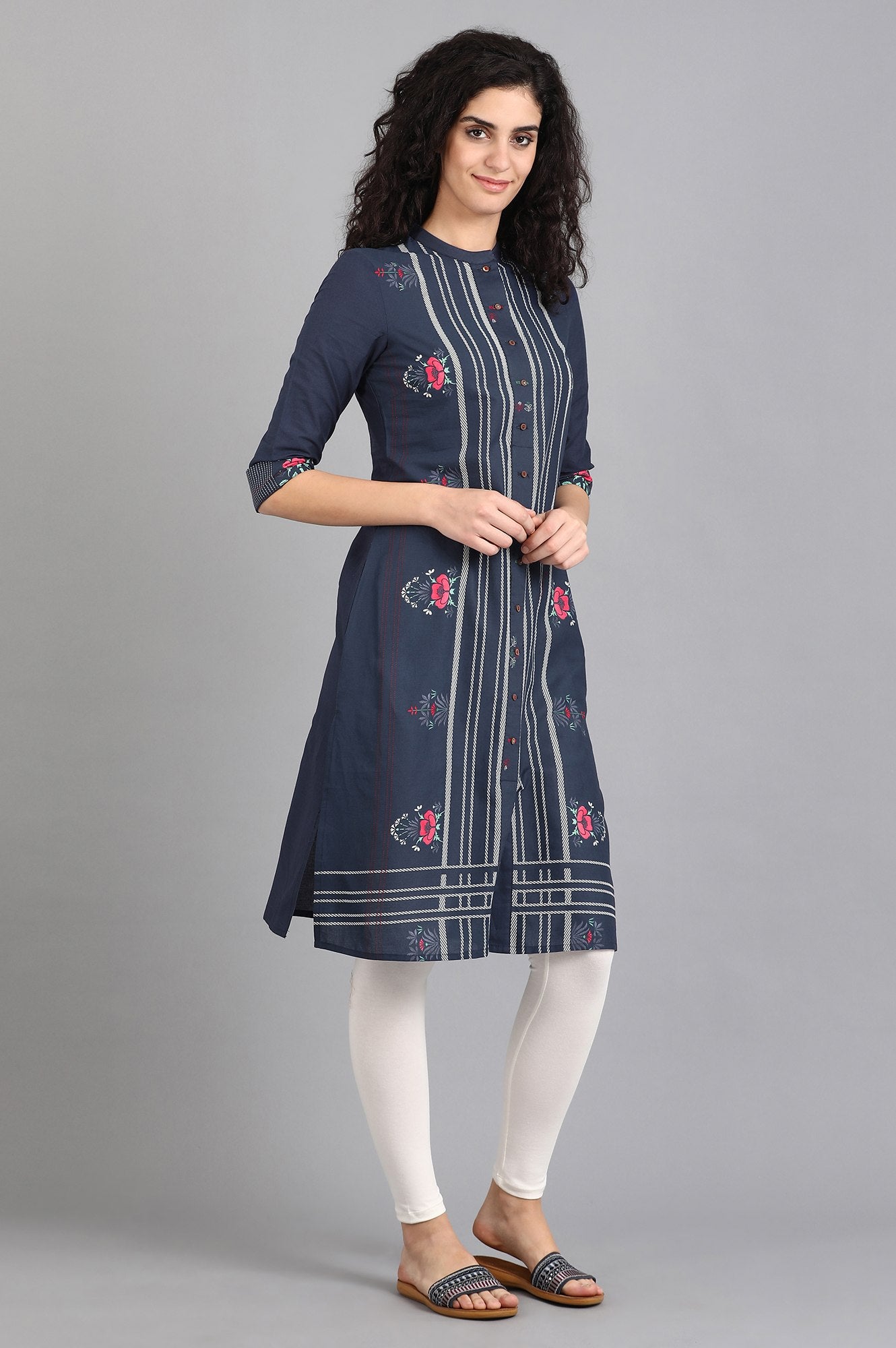 Blue Mandarin Neck Printed kurta