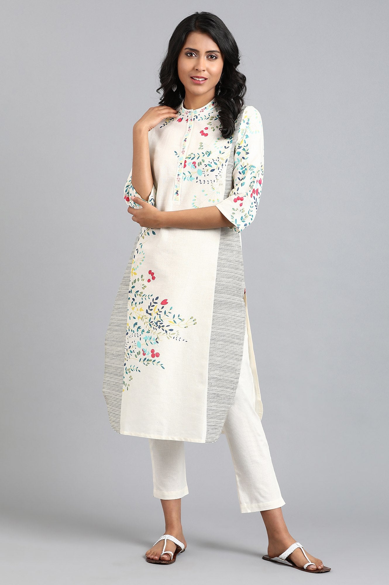 White Mandarin Neck Printed kurta