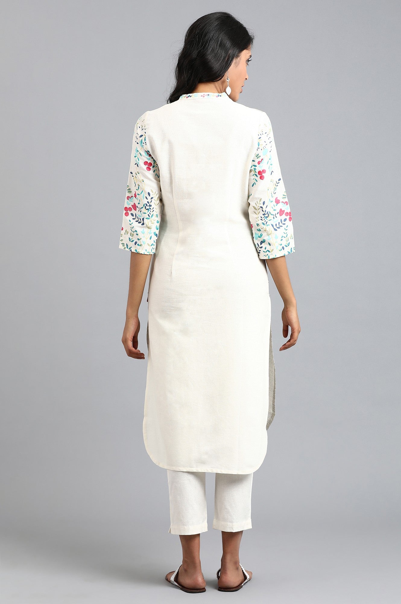 White Mandarin Neck Printed kurta